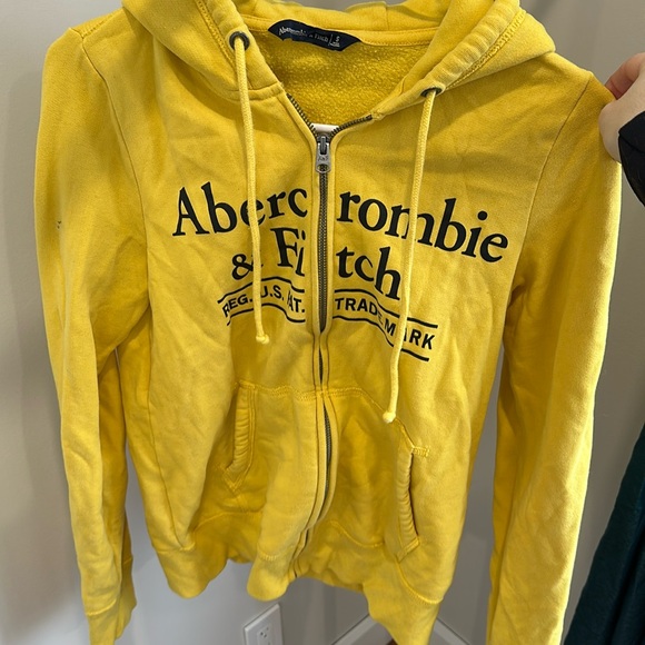 Abercrombie & Fitch Sweaters - Abercrombie and fitch sweater